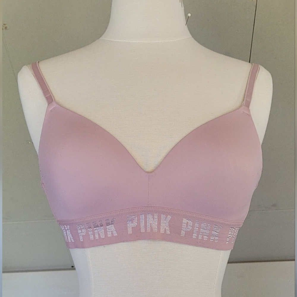 PINK Wireless Tshirt Bra 32C